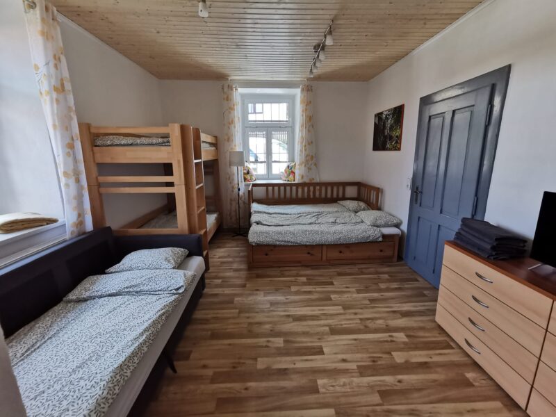 Hostelový apartmán v půjčovně lodí kácov