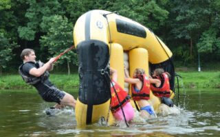 přímestské tabory s půjčovnou lodí bisport